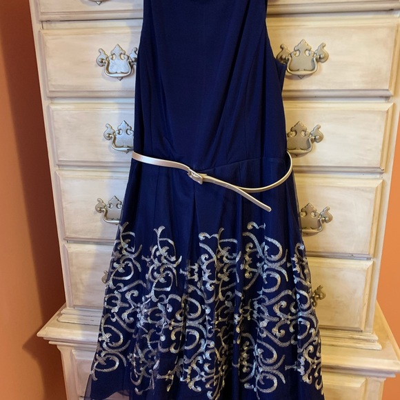 Cocktail dress, navy with gold detail and belt. - Picture 3 of 3